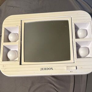 Jerdon White Lighted Makeup Mirror